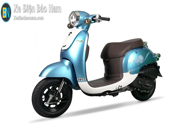 Xe ga 50cc Giorno New màu xanh da trời ấn tượng