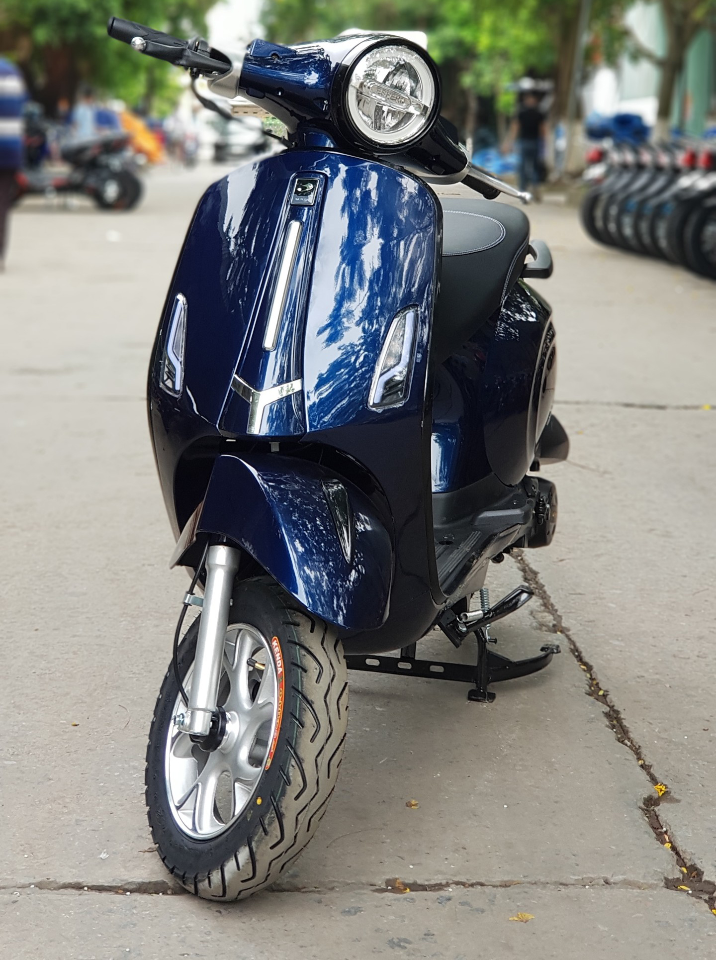 Xe ga 50cc Espero Classic màu xanh