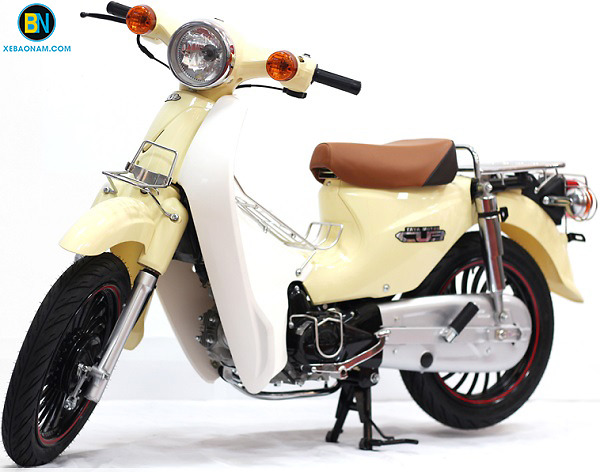Xe máy Cub 50 JAPAN ĐỘ Lùn Bánh Béo - Màu Sữa