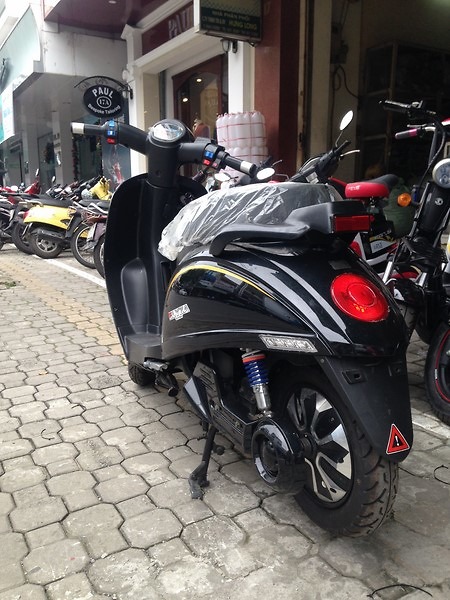 Xe máy điện Zoomer X-one