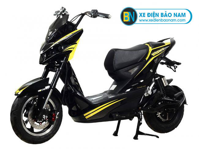 Xe máy điện Before All Jeek Bat màu vàng