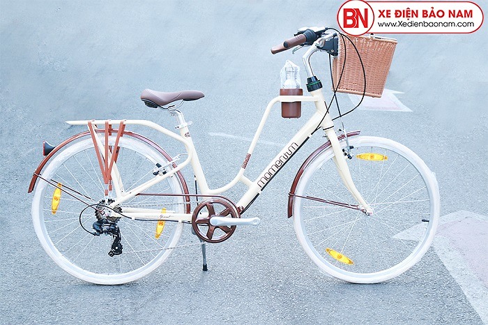 Xe đạp Giant Ineed Latte 26 màu kem